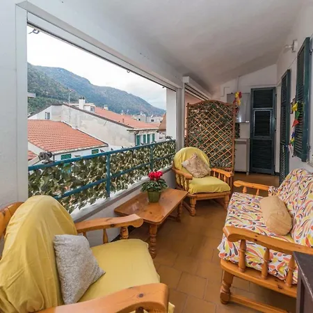 Apartment Ca De Tina Finalborgo